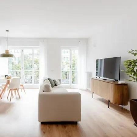 Byme 12 Apartment